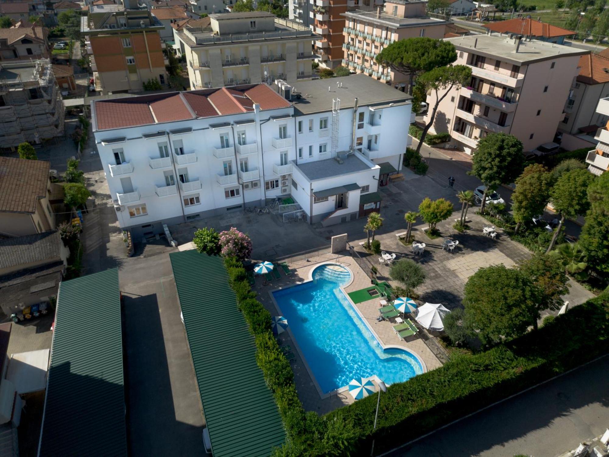Hotel Vannini Rimini Zewnętrze zdjęcie