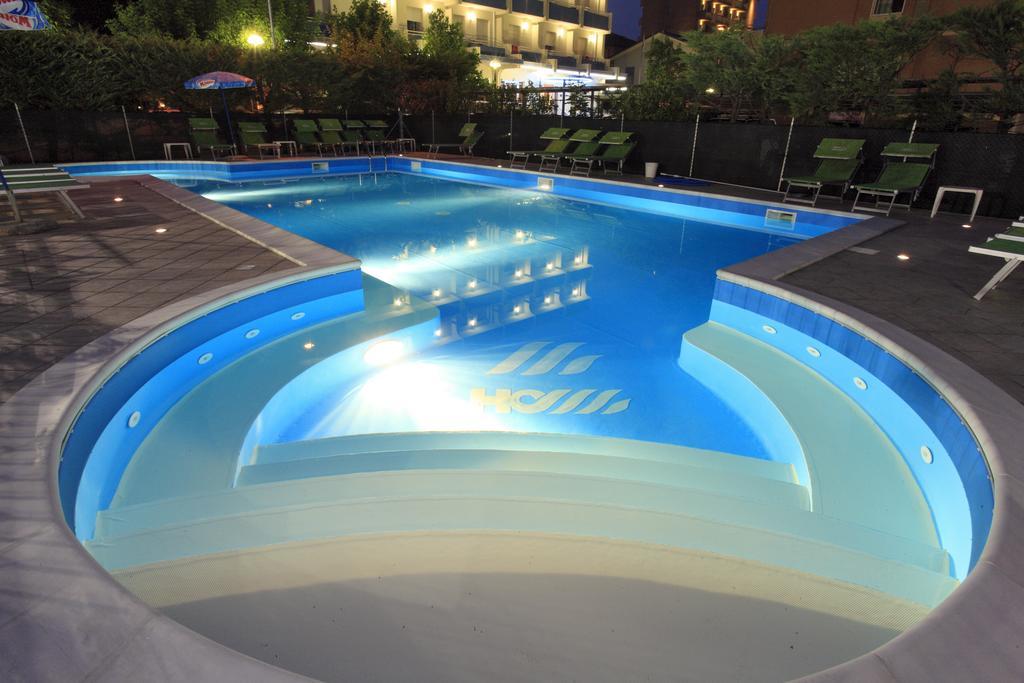 Hotel Vannini Rimini Zewnętrze zdjęcie