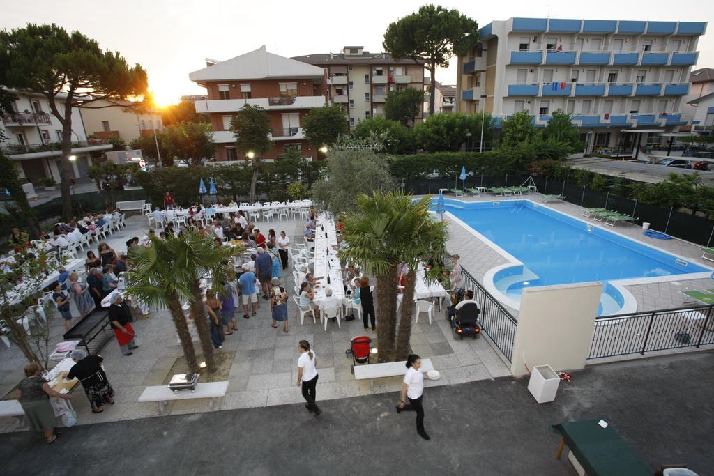 Hotel Vannini Rimini Zewnętrze zdjęcie